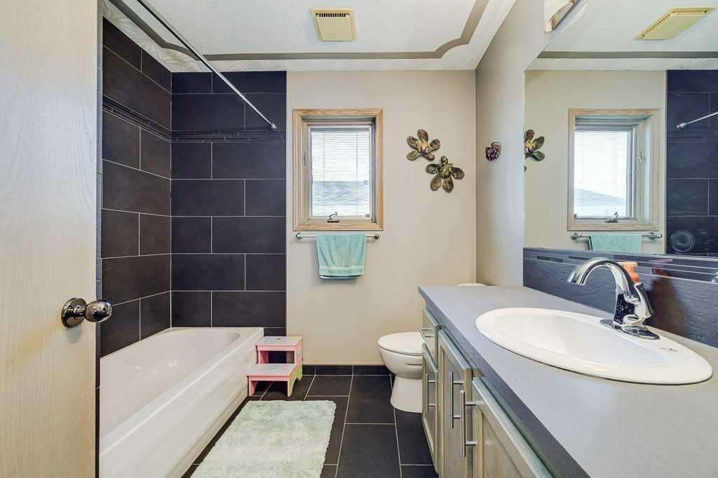 









138


Douglas

Avenue East,
Red Deer,




AB
T4R2G6

