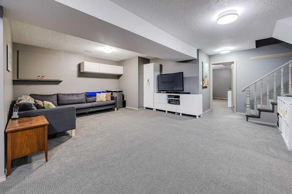









138


Douglas

Avenue East,
Red Deer,




AB
T4R2G6

