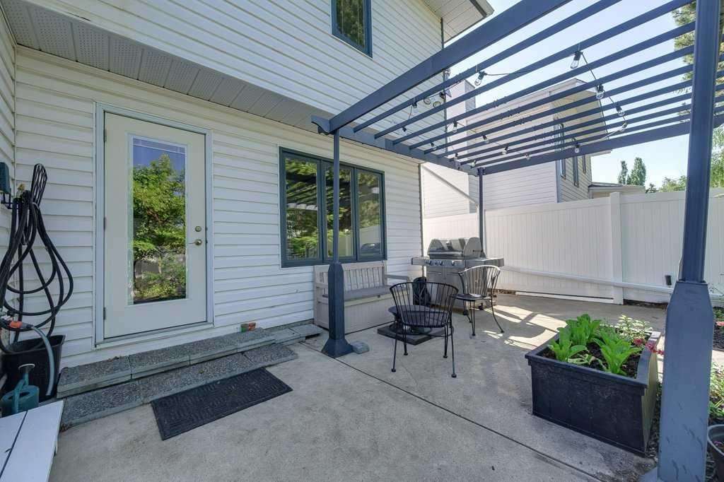 









138


Douglas

Avenue East,
Red Deer,




AB
T4R2G6

