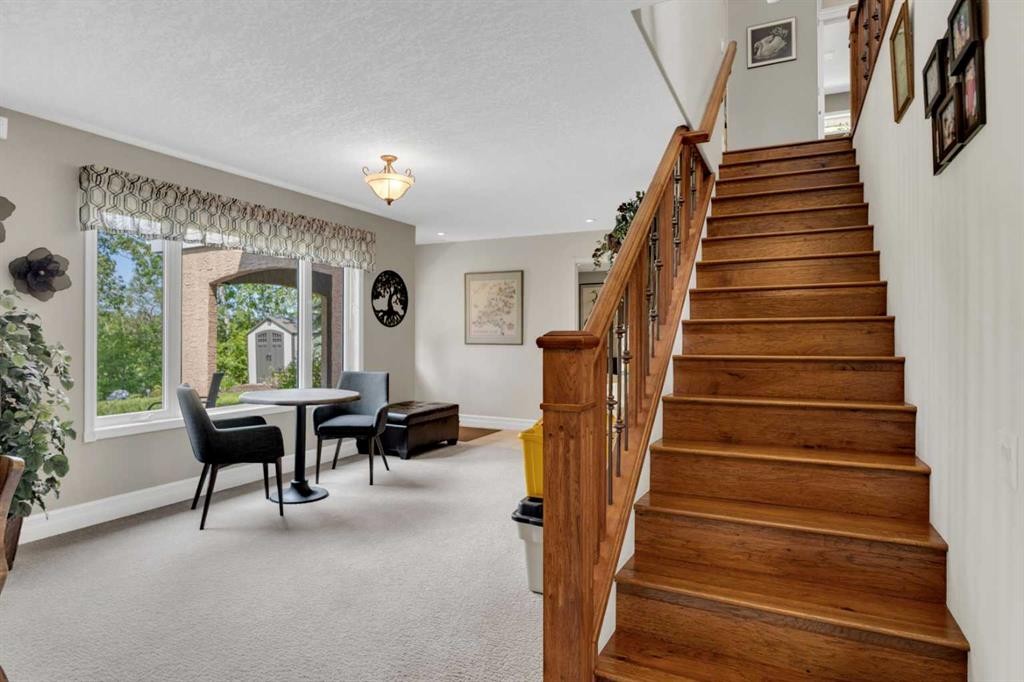 









20


Lakes

Close,
Lacombe,




AB
T4L 1S4

