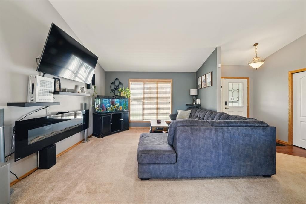 









13


Fern Glade

Crescent,
Sylvan Lake,




AB
T4S1Z5

