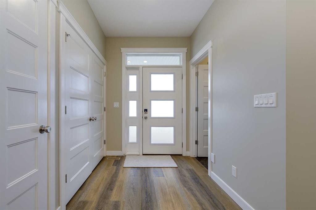 









471


Townsend

Street,
Red Deer,




AB
T4P 0Y5

