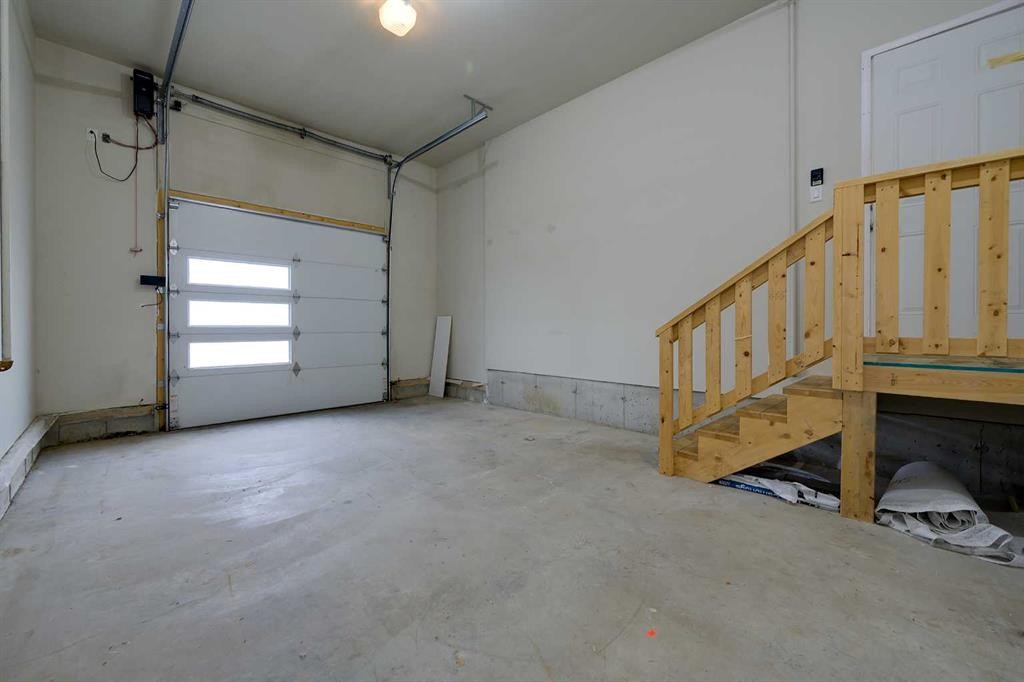









471


Townsend

Street,
Red Deer,




AB
T4P 0Y5

