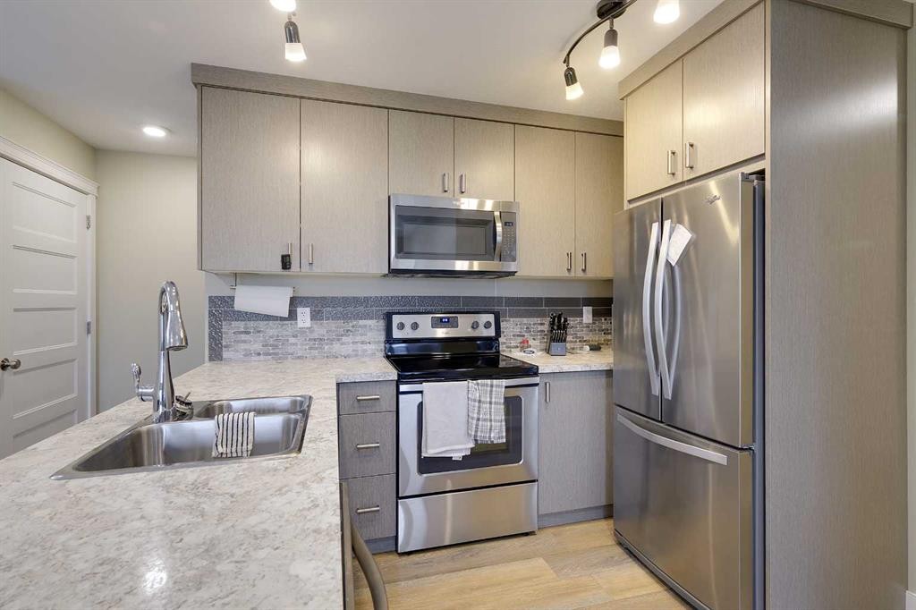 









471


Townsend

Street,
Red Deer,




AB
T4P 0Y5

