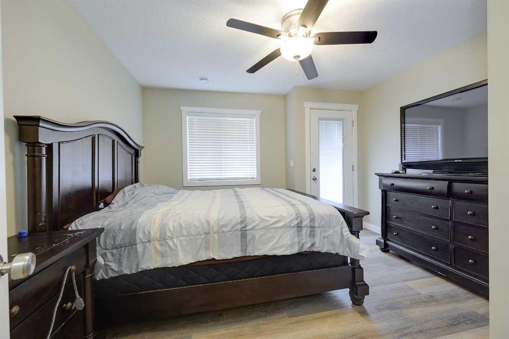 









471


Townsend

Street,
Red Deer,




AB
T4P 0Y5

