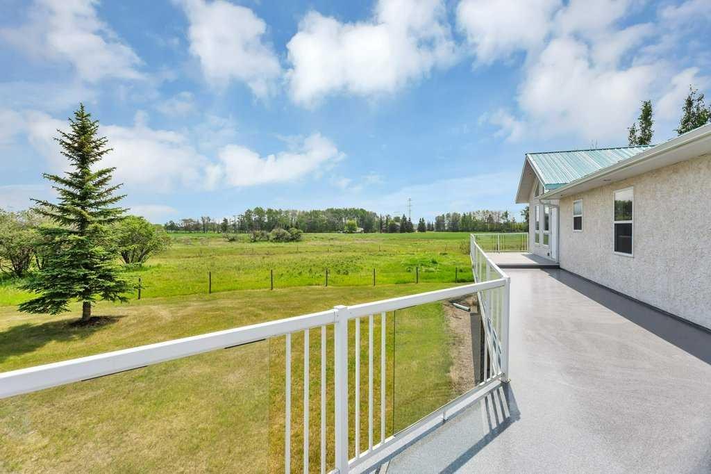 









27556


Township Road 372

,
Rural Red Deer County,




AB
T4G 0M5

