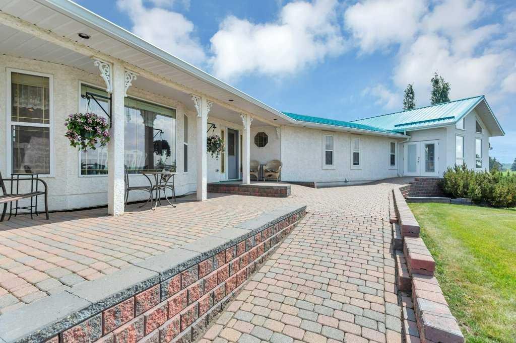 









27556


Township Road 372

,
Rural Red Deer County,




AB
T4G 0M5

