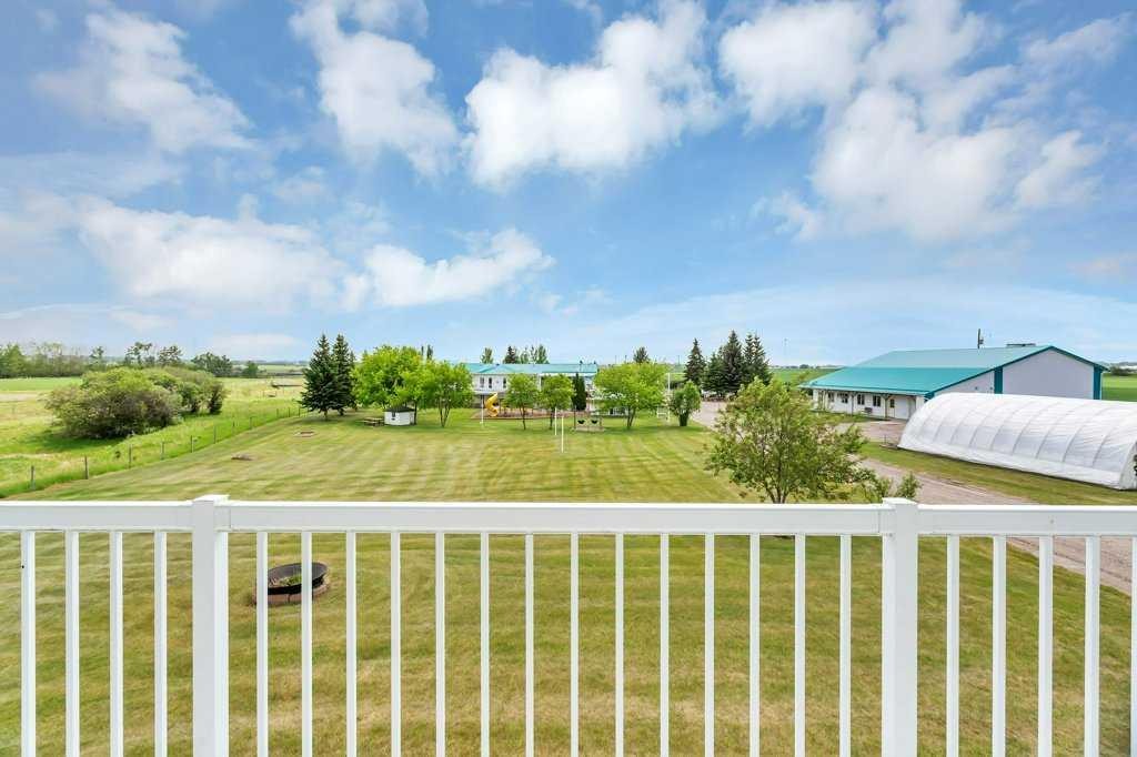 









27556


Township Road 372

,
Rural Red Deer County,




AB
T4G 0M5

