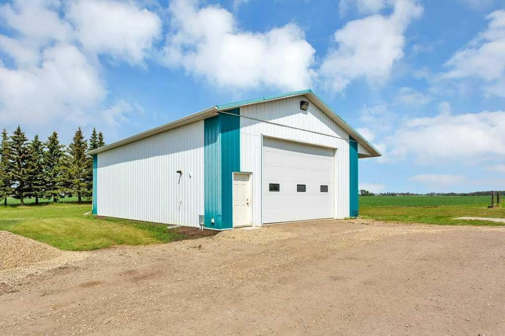 









27556


Township Road 372

,
Rural Red Deer County,




AB
T4G 0M5


