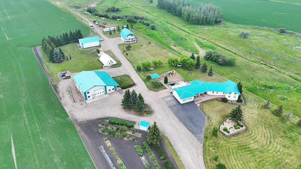 









27556


Township Road 372

,
Rural Red Deer County,




AB
T4G 0M5

