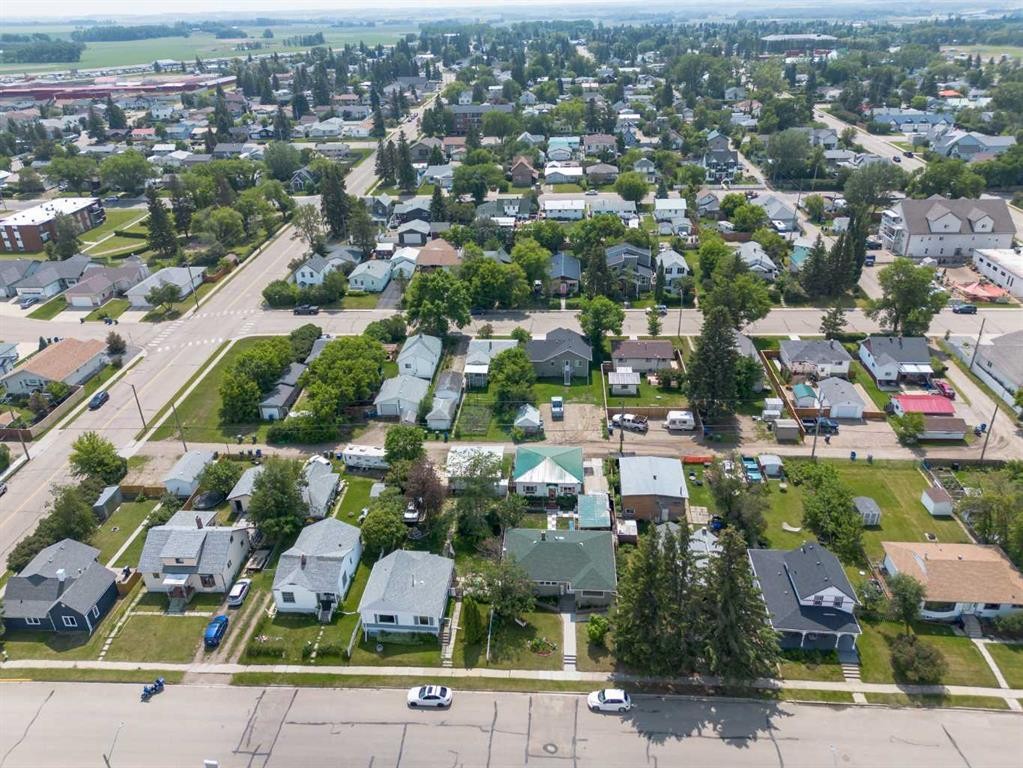 









4919


48

Street,
Innisfail,




AB
T4G 1N1

