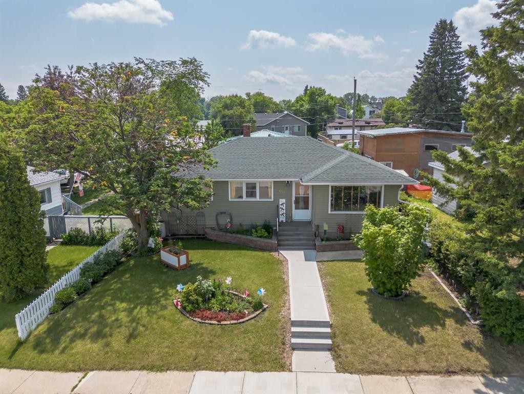 









4919


48

Street,
Innisfail,




AB
T4G 1N1

