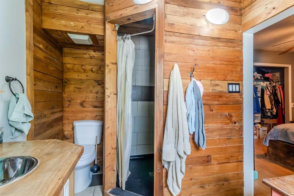 









24


Main Street

,
Ardley,




AB
T0M 0V0

