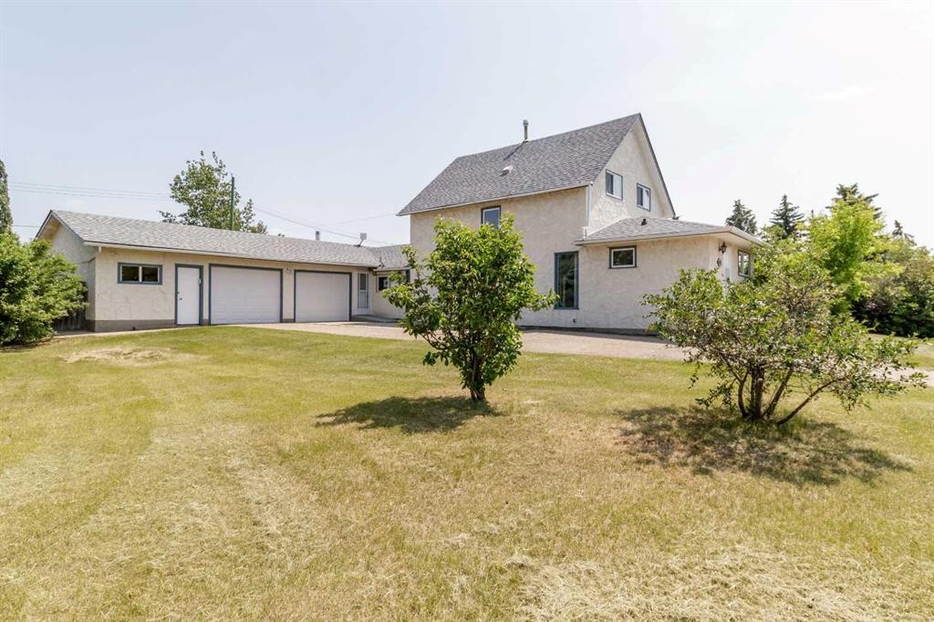 









1835


23 Avenue

,
Delburne,




AB
T0M 0V0

