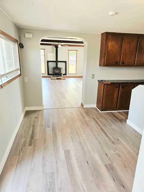 









1835


23 Avenue

,
Delburne,




AB
T0M 0V0

