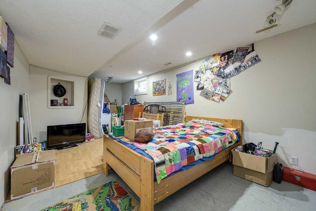 









3907


39

Street, 1604,
Red Deer,




AB
T4N 0M6

