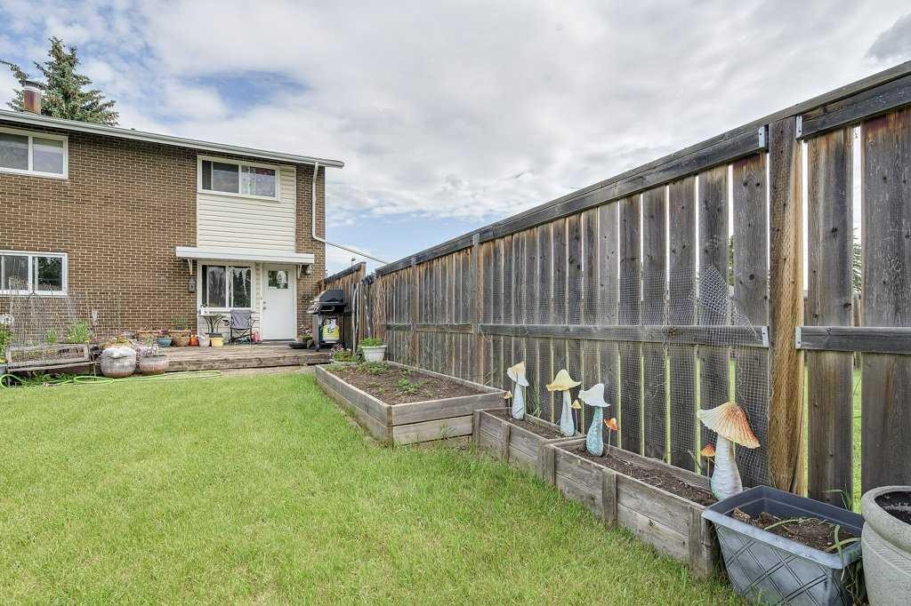 









3907


39

Street, 1604,
Red Deer,




AB
T4N 0M6

