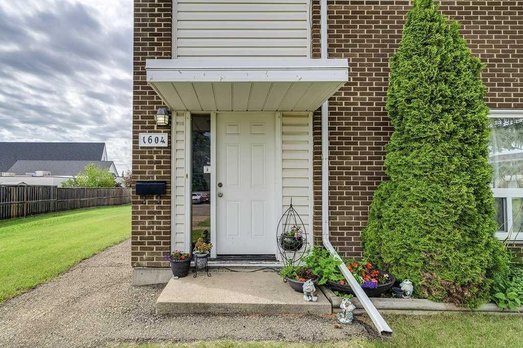 









3907


39

Street, 1604,
Red Deer,




AB
T4N 0M6

