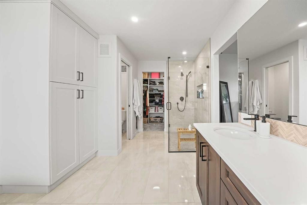 









37


Arrowwood

Close,
Blackfalds,




AB
T4M 0H9

