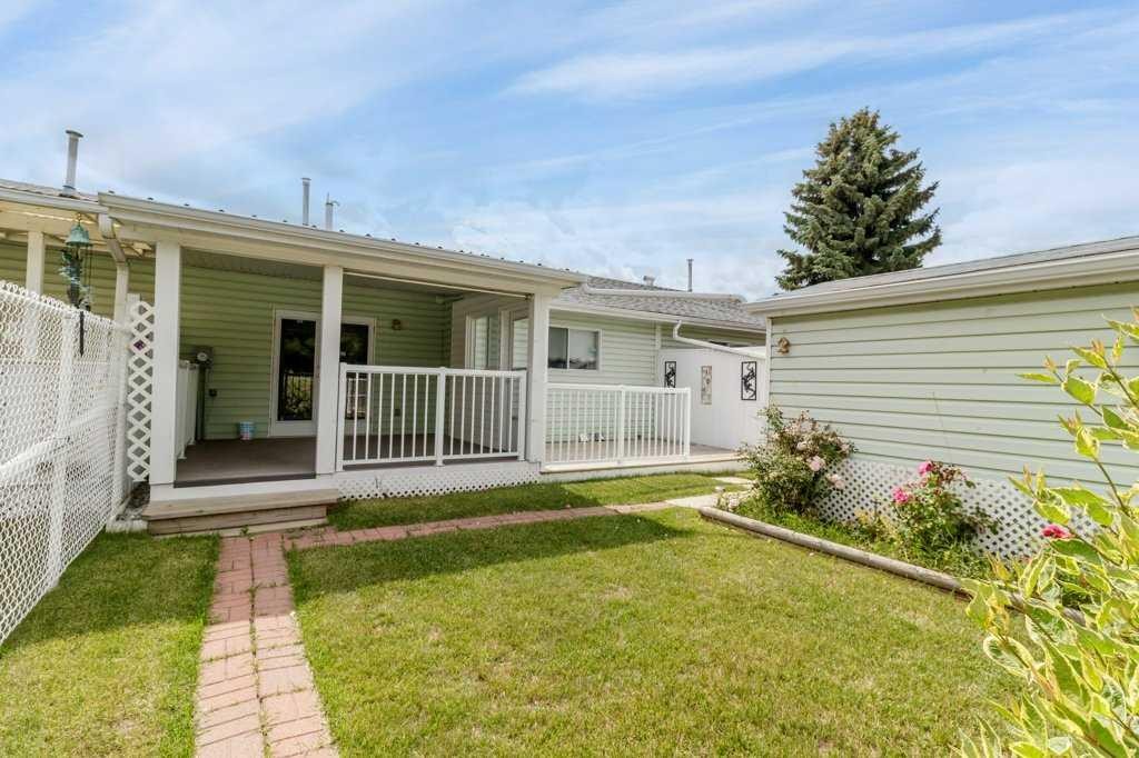 









22


Ellis

Close,
Red Deer,




AB
T4R 2C4

