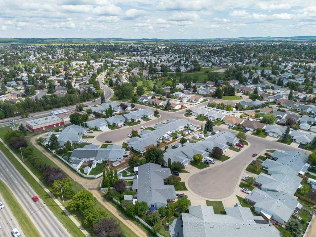 









22


Ellis

Close,
Red Deer,




AB
T4R 2C4


