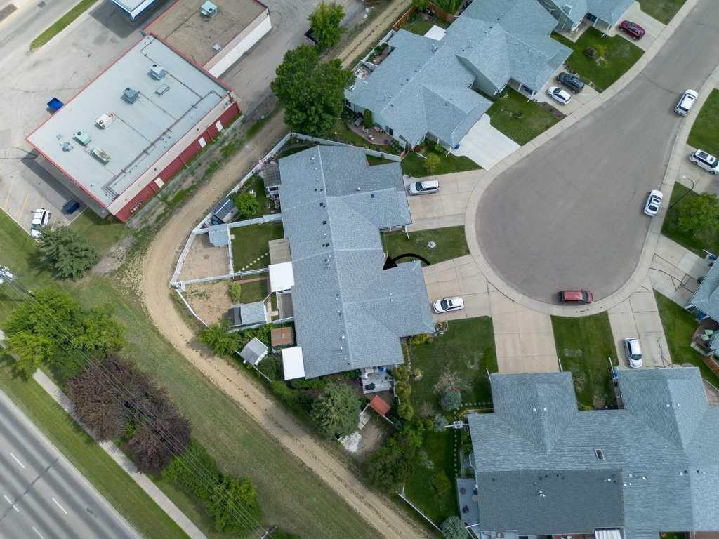 









22


Ellis

Close,
Red Deer,




AB
T4R 2C4

