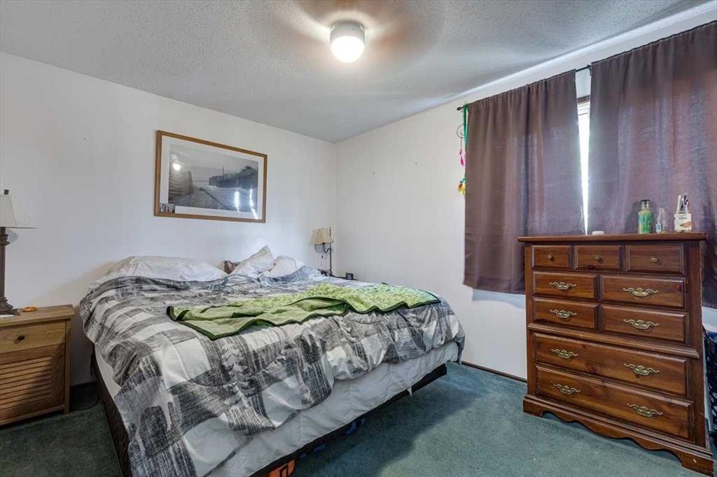 









20


Larne

Place,
Penhold,




AB
T0M 1R0

