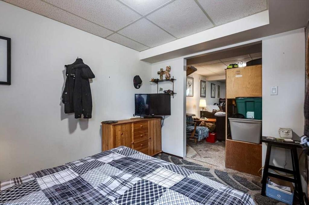 









20


Larne

Place,
Penhold,




AB
T0M 1R0

