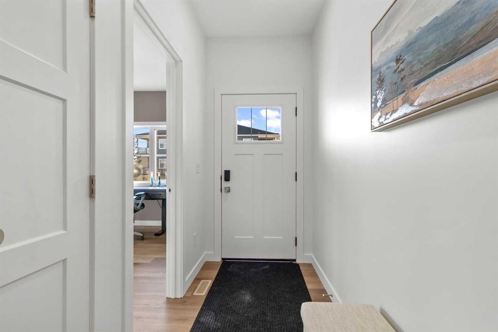 









4930


Beardsley

Avenue,
Lacombe,




AB
T4L0G4

