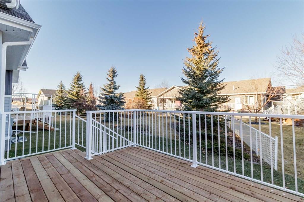 









4930


Beardsley

Avenue,
Lacombe,




AB
T4L0G4

