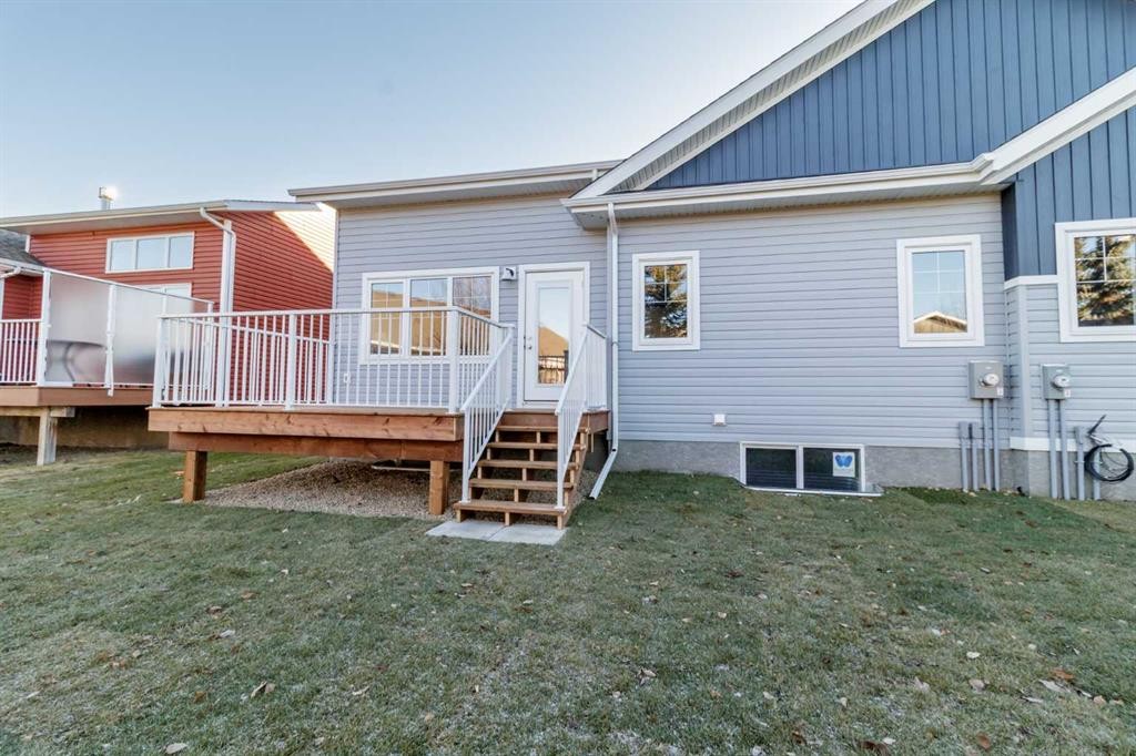 









4930


Beardsley

Avenue,
Lacombe,




AB
T4L0G4

