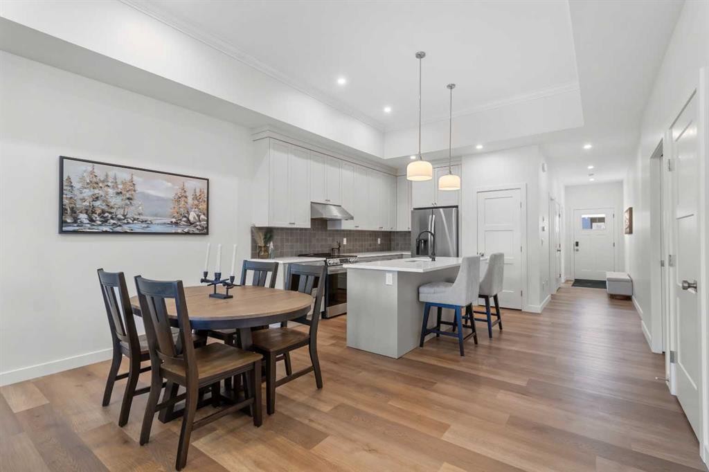 









4930


Beardsley

Avenue,
Lacombe,




AB
T4L0G4

