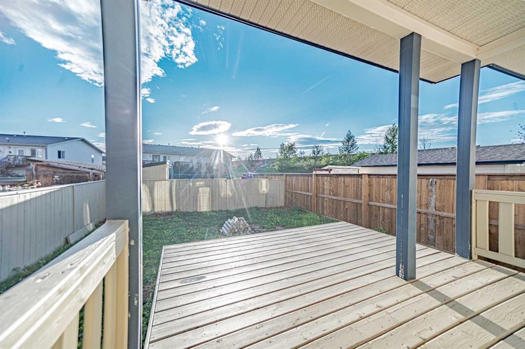 









42


Kanten

Close,
Red Deer,




AB
T4P4E6

