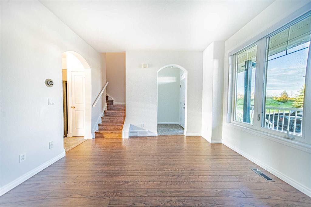 









42


Kanten

Close,
Red Deer,




AB
T4P4E6

