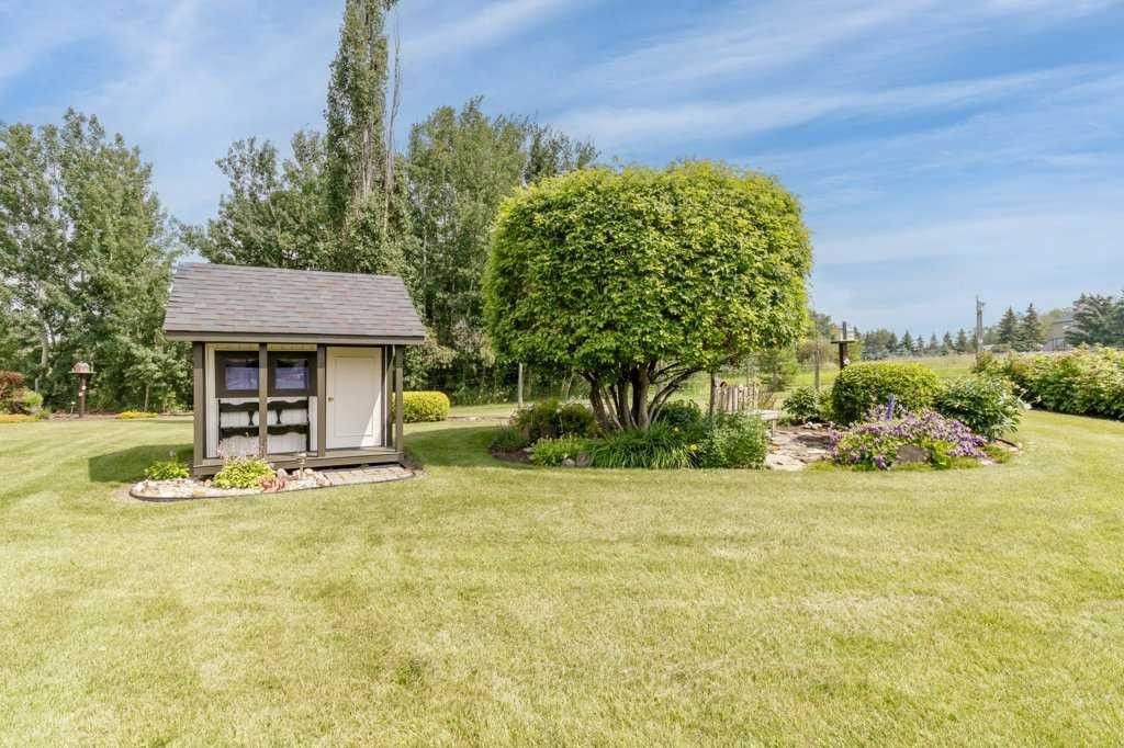 









1236


384

Township, 105,
Rural Red Deer County,




AB
T4E 0P1

