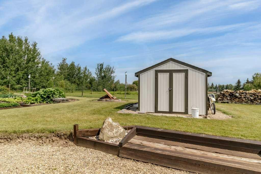









1236


384

Township, 105,
Rural Red Deer County,




AB
T4E 0P1

