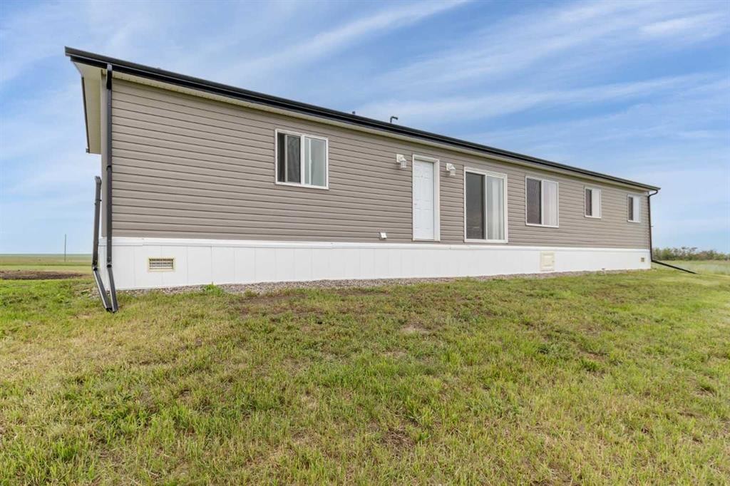 









335044


Range Road 244

,
Rural Kneehill County,




AB
T0M 2C0

