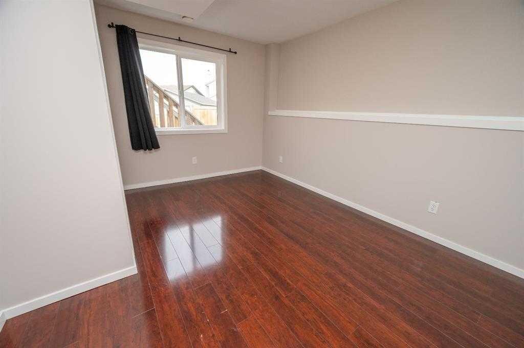 









60


Long

Close,
Red Deer,




AB
T4R3N8

