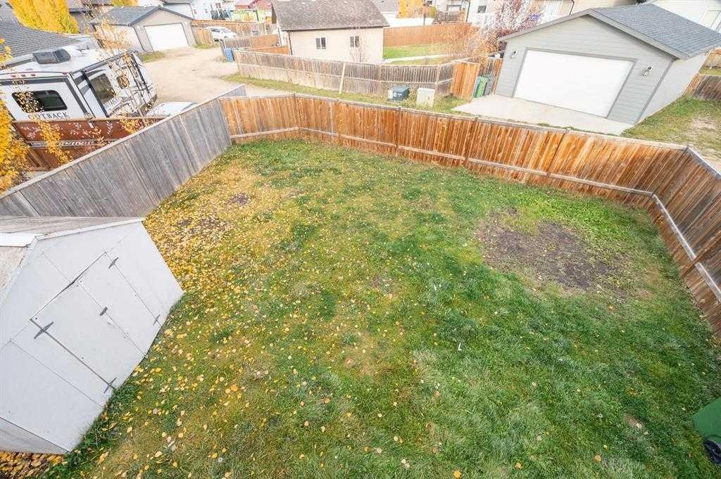 









60


Long

Close,
Red Deer,




AB
T4R3N8

