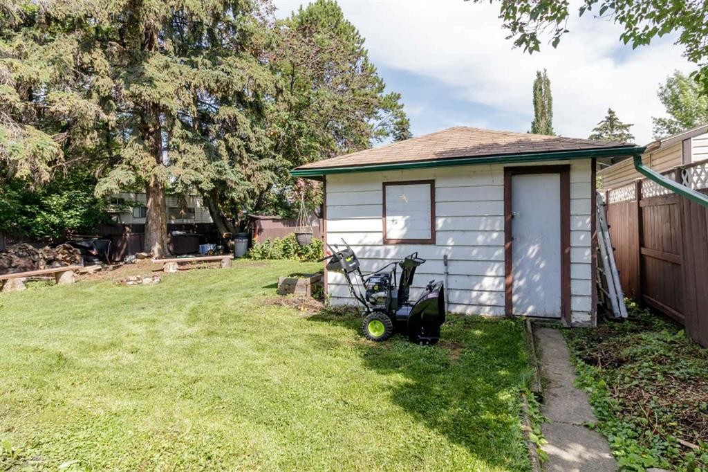 









5414


38

Street,
Red Deer,




AB
T4N 0X6

