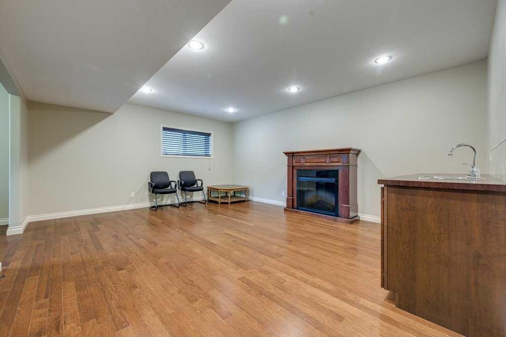 









60


Sutherland

Close,
Red Deer,




AB
T4R 0L4

