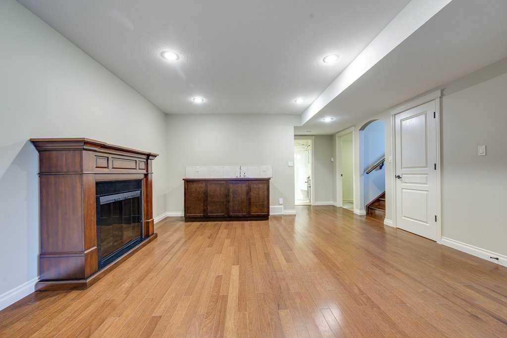









60


Sutherland

Close,
Red Deer,




AB
T4R 0L4

