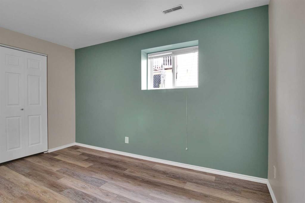 









1812


26 Avenue

,
Delburne,




AB
T0M 0V0

