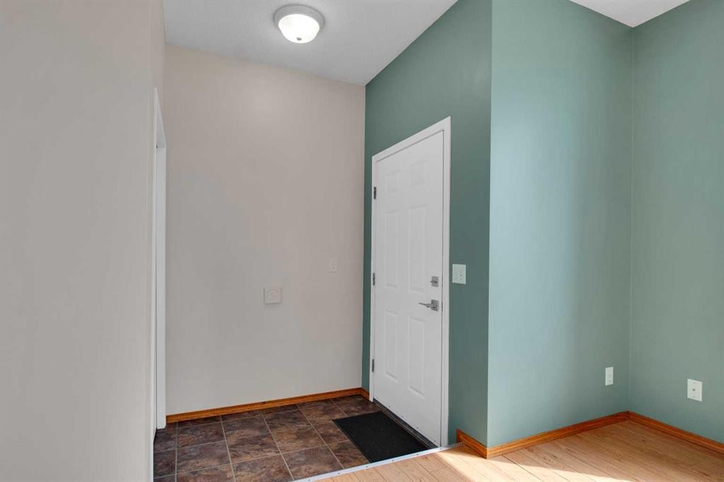 









1812


26 Avenue

,
Delburne,




AB
T0M 0V0

