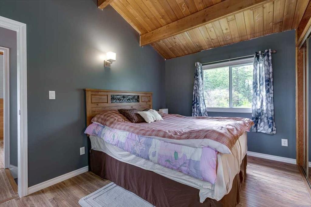 









41513


Highway 771

, 109,
Rural Lacombe County,




AB
T0C 0J0

