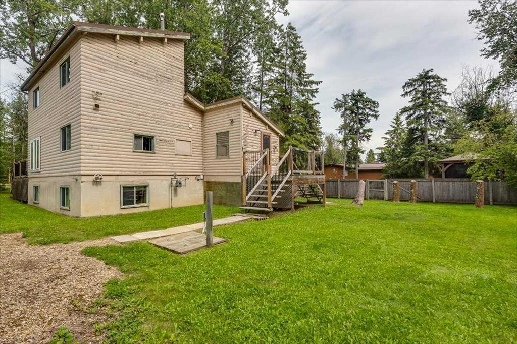 









41513


Highway 771

, 109,
Rural Lacombe County,




AB
T0C 0J0

