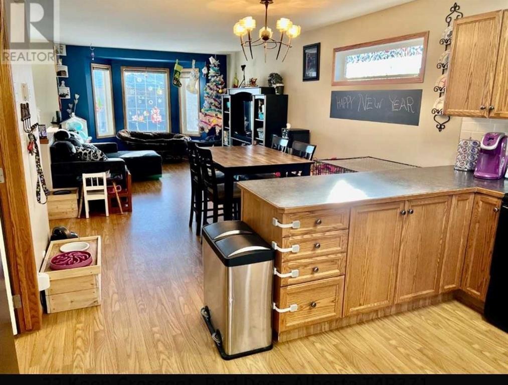 









22


Keen

Crescent,
Red Deer,




AB
T4P 3Z1

