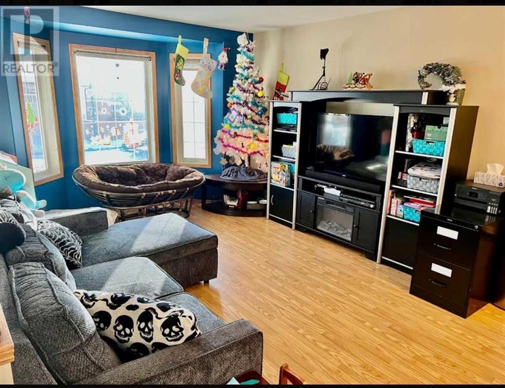 









22


Keen

Crescent,
Red Deer,




AB
T4P 3Z1

