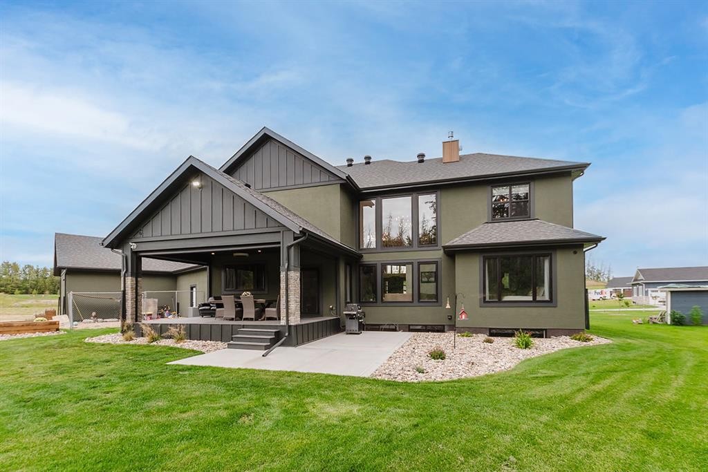 









27111


Highway 597

, 132,
Rural Lacombe County,




AB
T0M 0J0

