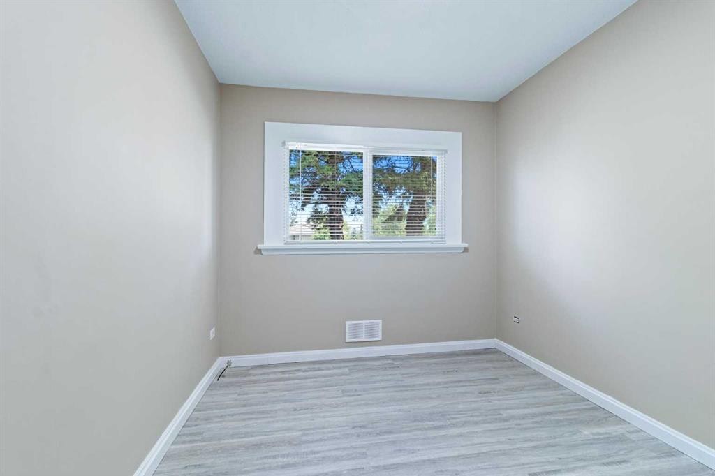 









4001


51 A

Street,
Red Deer,




AB
T4N2B2

